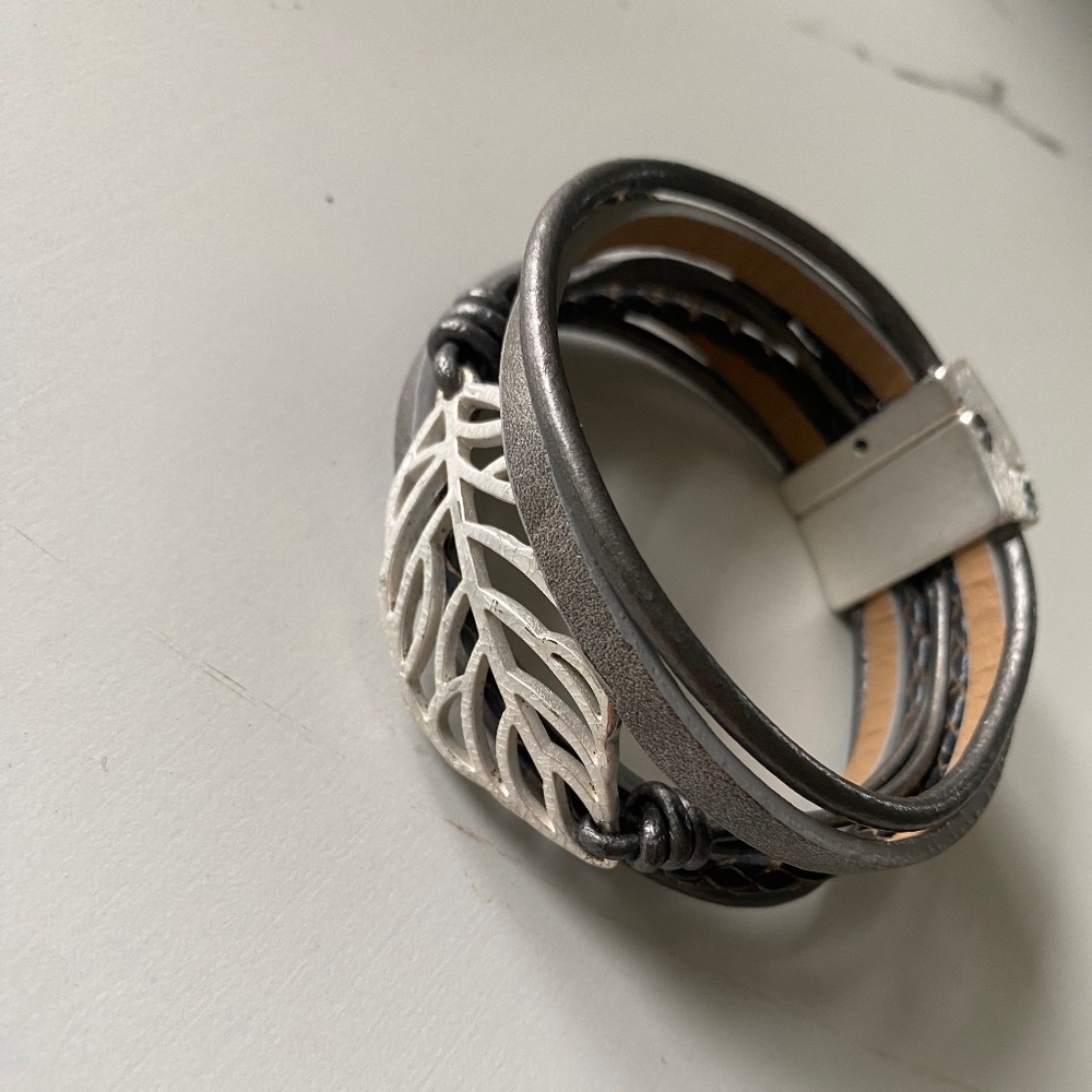 Vintage Leather and silver bracelet